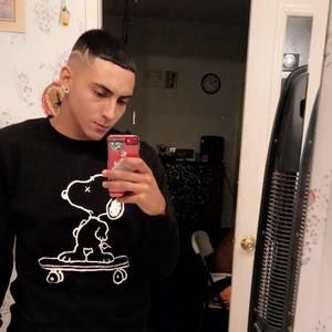 Meet your Posher, Chris